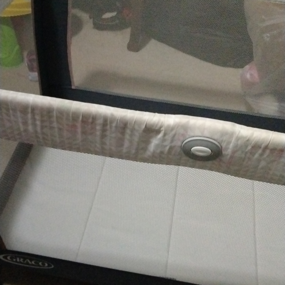Baby playpen